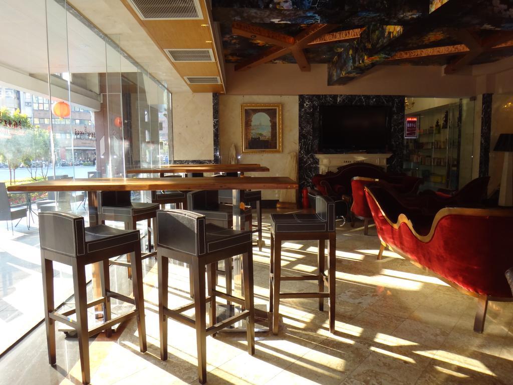 Kingship Hotel Kaohsiung Inter Continental Bagian luar foto