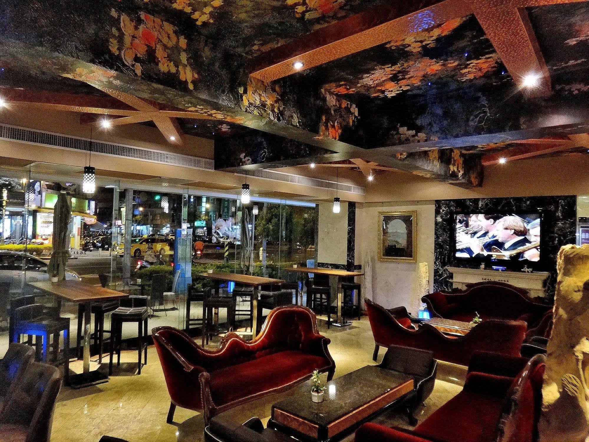 Kingship Hotel Kaohsiung Inter Continental Bagian luar foto