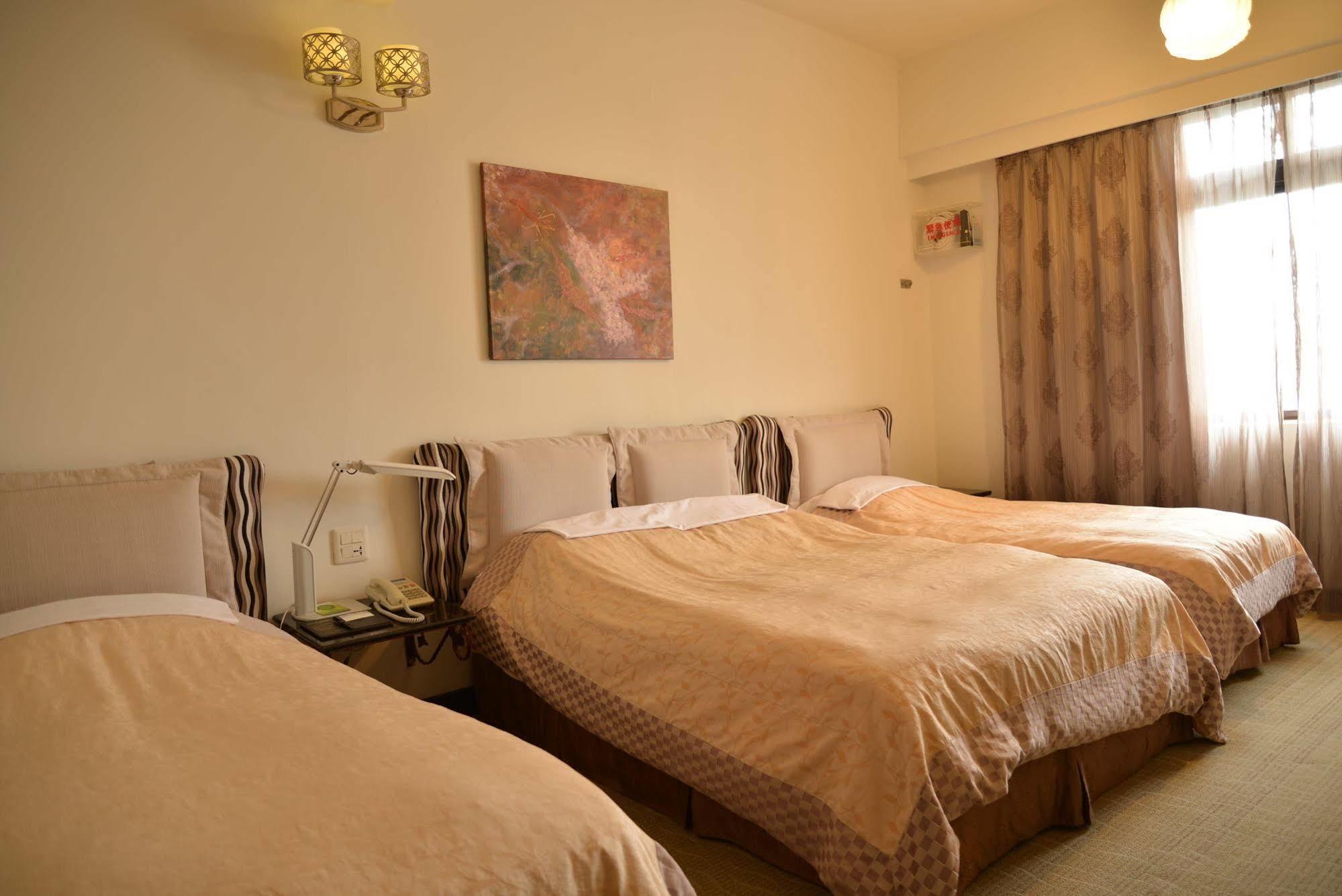 Kingship Hotel Kaohsiung Inter Continental Bagian luar foto